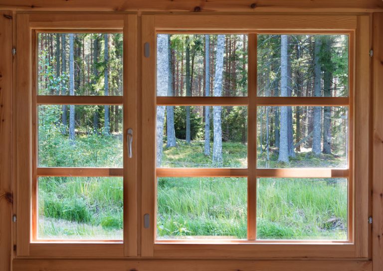 Wooden Window Frames vs Aluminium Advantages & Disadvantages